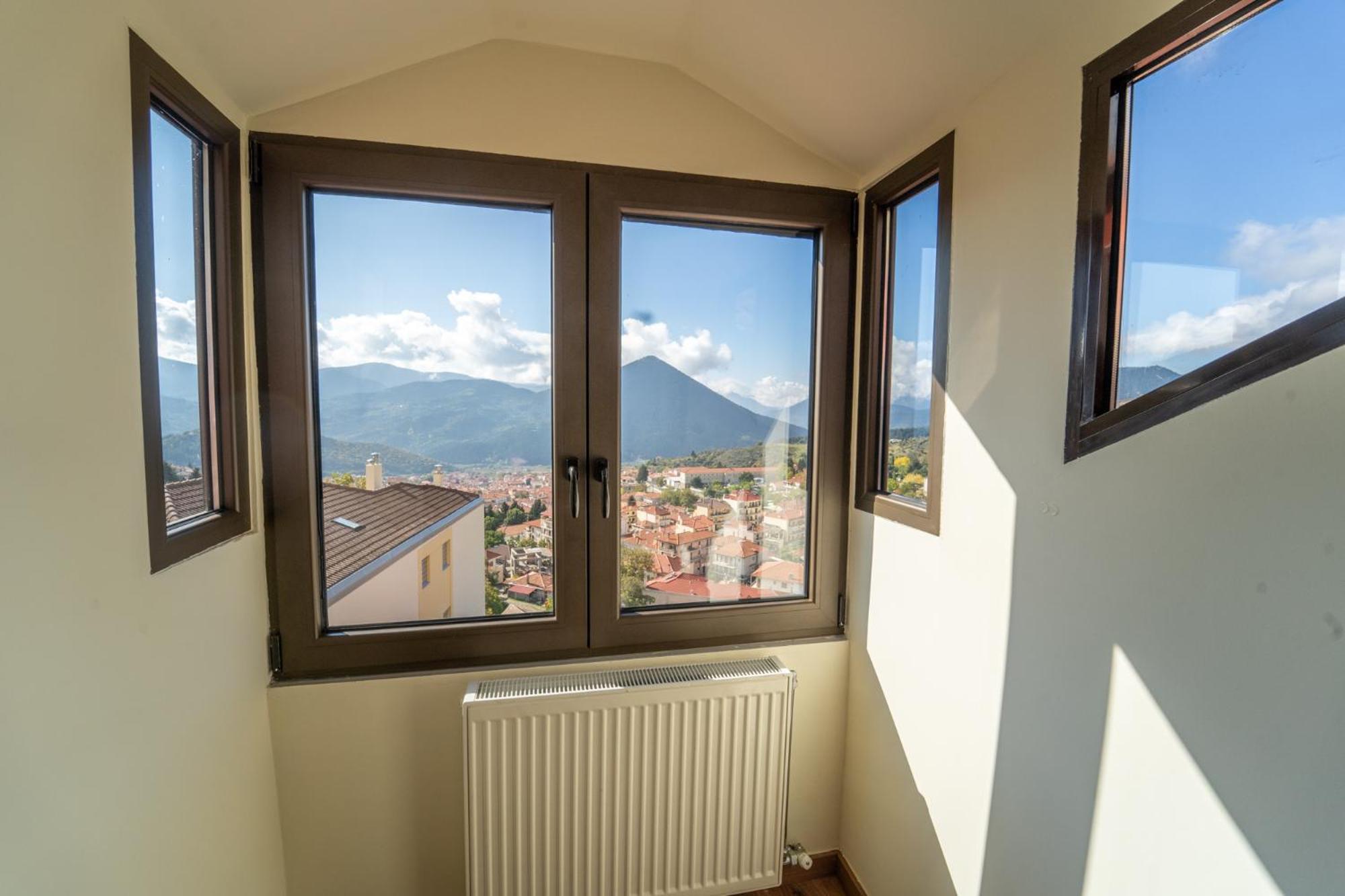 Semeli Guesthouse Карпенисион Экстерьер фото